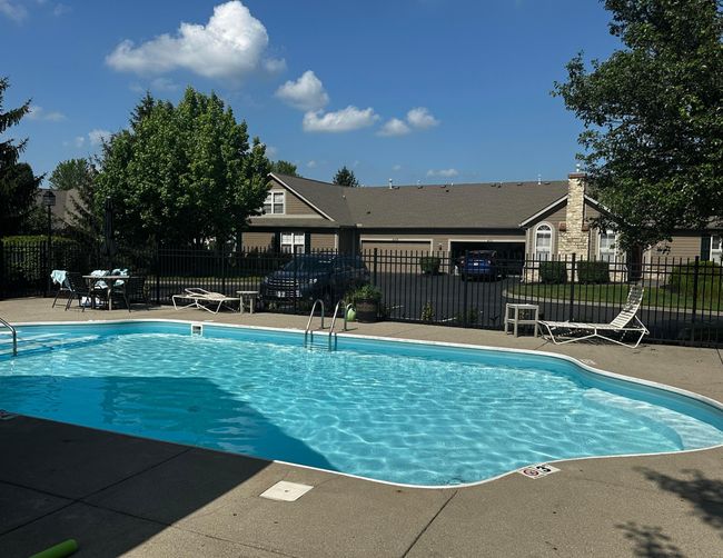 4163 Windbud Dr, Condo with 2 bedrooms, 2 bathrooms and null parking in New Albany OH | Image 6