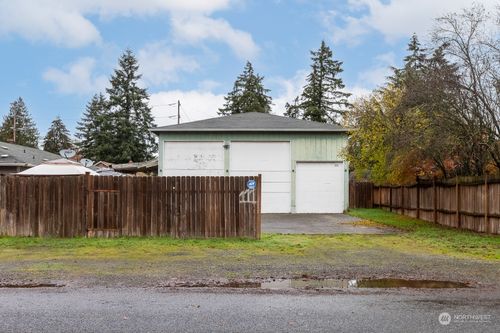 111 Tule Lake Road E, Tacoma, WA, 98445 | Card Image