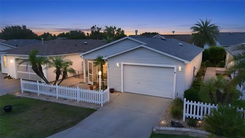 389 Seven Oaks Ln, THE VILLAGES, FL, 32162-1232 | Card Image