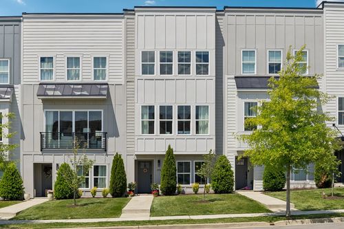 5706 California Ave, Nashville, TN, 37209-1440 | Card Image