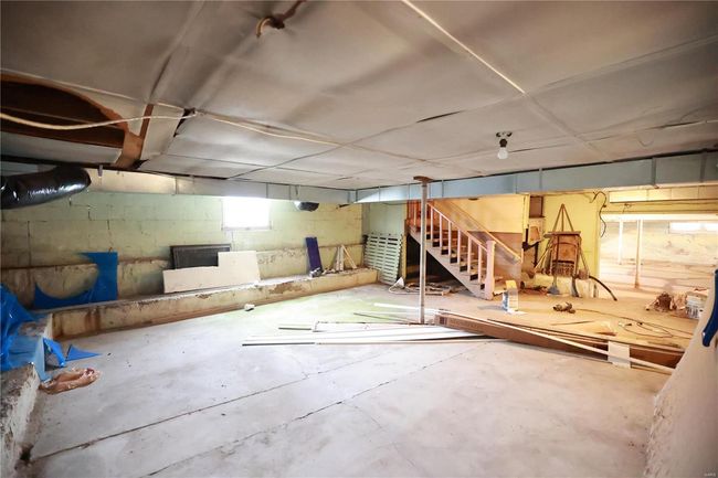 215 S Pine St, House other with 0 bedrooms, 1 bathrooms and null parking in Irving IL | Image 38