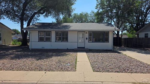 2640 Forsythia St, Pueblo, CO, 81005-2823 | Card Image
