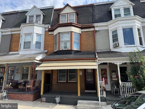 908 W College Ave, YORK, PA, 17401-3615 | Card Image