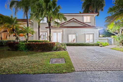 5194 Nw 106th Ave, Doral, FL, 33178-3213 | Card Image