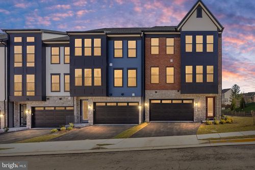 8458 Begonia Ln, LORTON, VA, 22079-2053 | Card Image