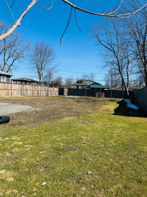 0 Daytona Dr, Fort Erie, ON, L2A4Z2 | Card Image