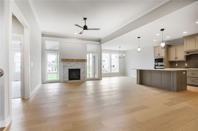 7050 Yulich Ct, House other with 4 bedrooms, 3 bathrooms and null parking in Parkville MO | Image 7