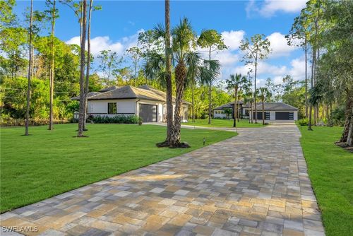 4186 3rd Ave Nw, Naples, FL, 34119-2616 | Card Image