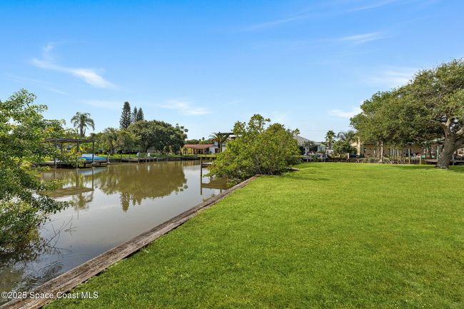 220ft of canal frontage | Image 40
