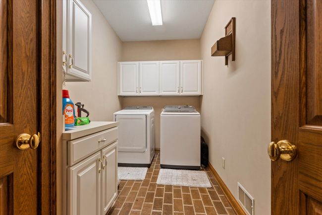 1695 Signal Point Dr, House other with 5 bedrooms, 4 bathrooms and null parking in Niles MI | Image 28