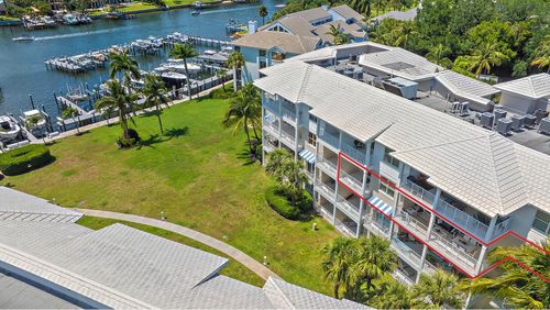432 Bay Colony Dr N, Juno Beach, FL, 33408-2144 | Card Image