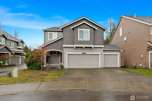 8126 175th St, Puyallup, WA, 98375-6276 | Card Image