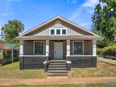 401 E 4th Street, House other with 3 bedrooms, 2 bathrooms and null parking in Sheffield AL | Image 1