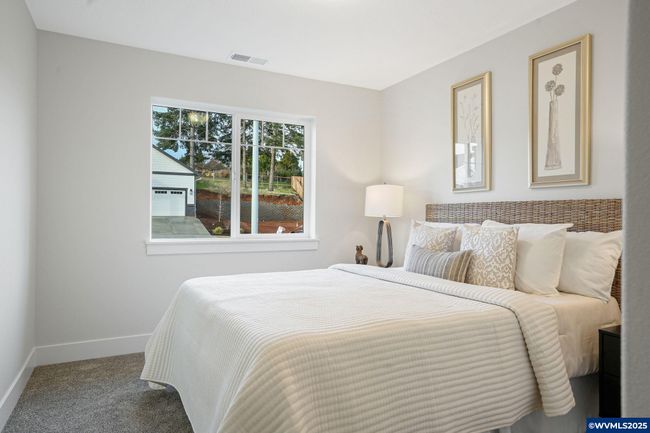5666 Jeremy Valley Dr Se, House other with 5 bedrooms, 3 bathrooms and null parking in Salem OR | Image 26