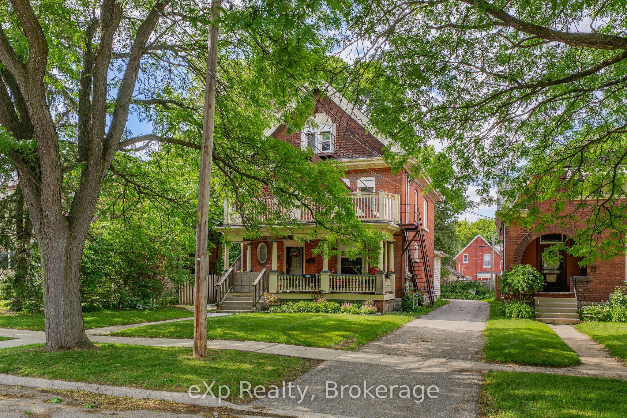 Residential in Brant 2