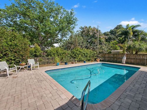 394 Evergreen Ave, Tequesta, FL, 33469-2504 | Card Image