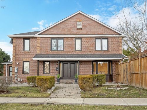 6 Tanjo Crt, Thornhill, ON, L4J3B4 | Card Image