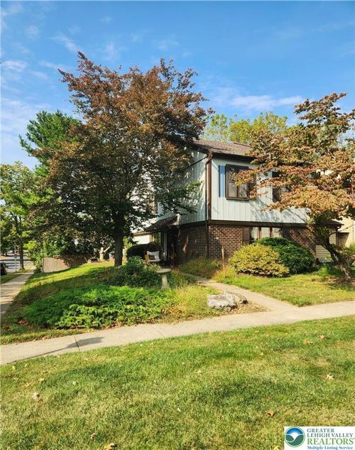 1702 Platt Ct, ALLENTOWN, PA, 18104-1712 | Card Image