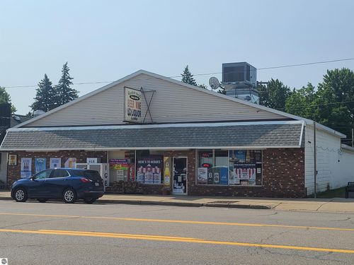 6614 E East Main Street, Cass City, MI, 48726 | Card Image