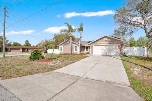 985 Hemingway Dr, DELTONA, FL, 32725-7361 | Card Image