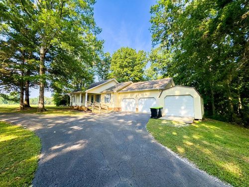 545 Quisenberry Ln, Hopkinsville, KY, 42240-8507 | Card Image