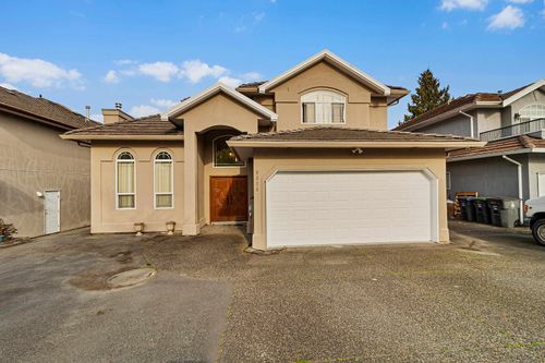 9526 124 St, Surrey, BC, V3V4S4 | Card Image