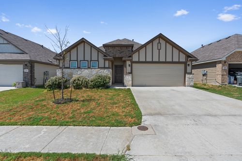 4044 Legend Meadows, New Braunfels, TX, 78130 | Card Image