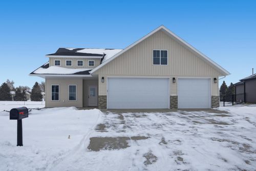 4736 Hampton Loop S, Moorhead, MN, 56560-3267 | Card Image