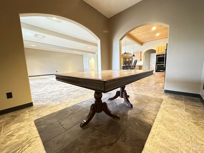 732 W Walnut St, Home with 7 bedrooms, 4 bathrooms and 6 parking in Genesee ID | Image 9