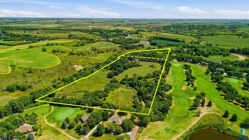 27100 Eagle Ridge Pl, Harrisburg, SD, 57032-8232 | Card Image