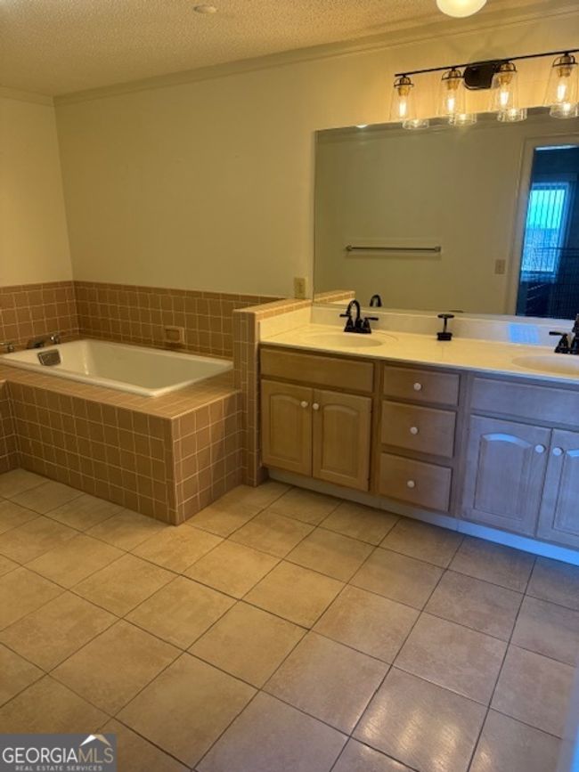 APT-602 - 1 7 Th St, Condo with 3 bedrooms, 3 bathrooms and 2 parking in Augusta GA | Image 9