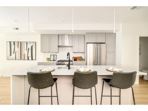 267 S Jackson St, Denver, CO, 80209-3127 | Card Image