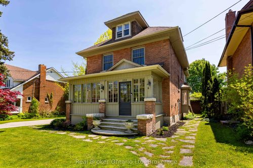 233 4th St E, Owen Sound, ON, N4K1A7 | Card Image