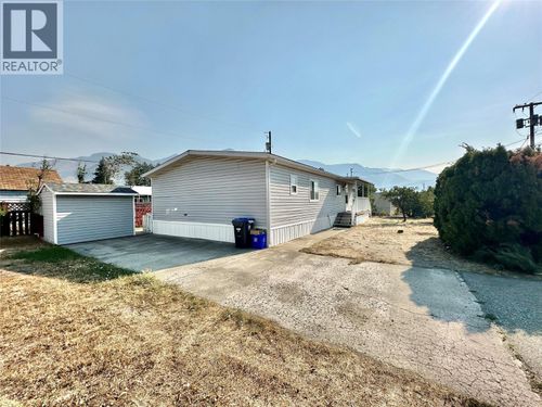 908 Blakeborough Avenue, Keremeos, BC, V0X1N2 | Card Image