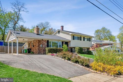 6203 Tyburn St, TEMPLE HILLS, MD, 20748-2436 | Card Image