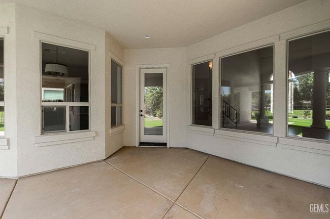 2416 Edingal Dr, House other with 4 bedrooms, 3 bathrooms and null parking in Bakersfield CA | Image 42
