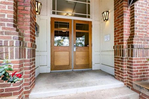 202-600 College St, Hapeville, GA, 30354-1721 | Card Image