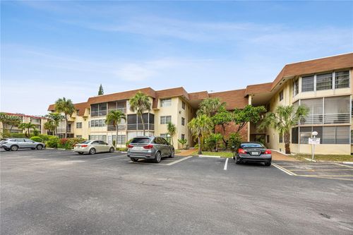 apt-323-3071 Nw 47th Ter, Lauderdale Lakes, FL, 33313-1778 | Card Image