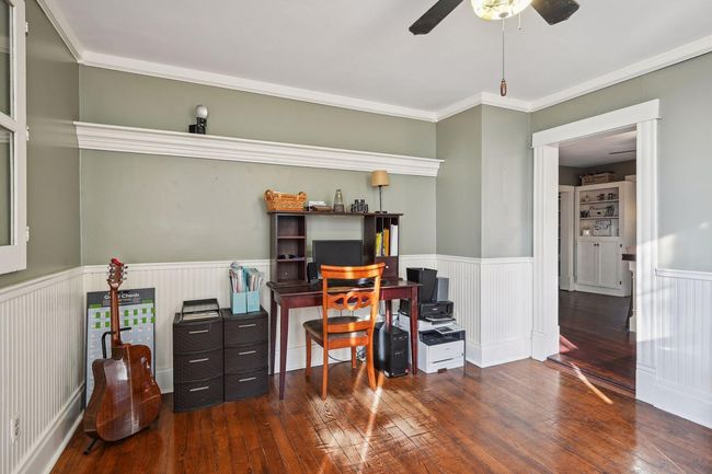 Here is another look at the office. | Image 30