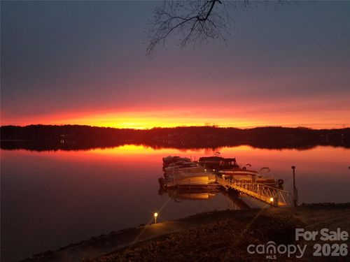 14526 Waterside Dr, Charlotte, NC, 28278-7354 | Card Image