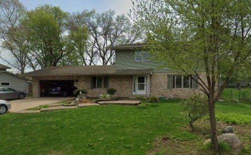 3103 Selkirk Dr, Burnsville, MN, 55337-3258 | Card Image