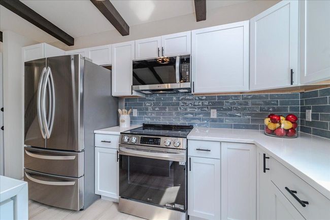 27-Kitchen.jpg | Image 26