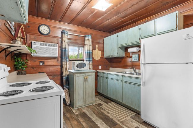 Cabin #1 | Image 26