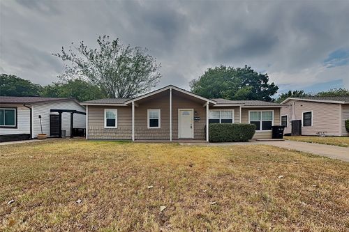 805 Aransas Dr, Euless, TX, 76039-3214 | Card Image
