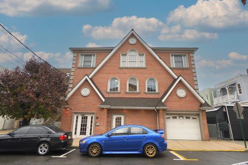 apt-2-6708 Jackson St, Guttenberg, NJ, 07093-1771 | Card Image