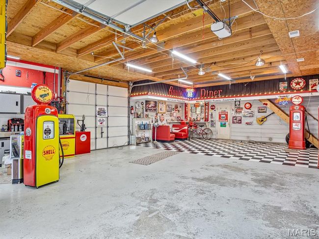 3004 Hh Rd, House other with 2 bedrooms, 4 bathrooms and 2 parking in Waterloo IL | Image 59