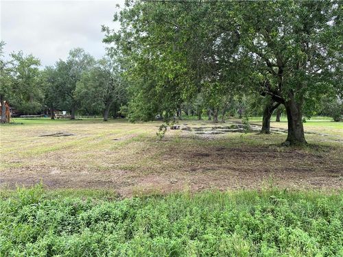 5 Yacht Pen Ln, Lafitte, LA, 70067 | Card Image