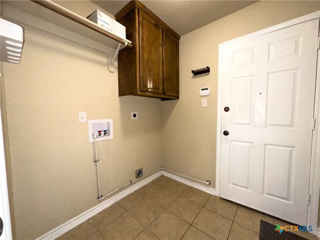 Laundry Room | Image 39