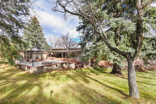 2 Penrose Ln, Colorado Springs, CO, 80906-4218 | Card Image
