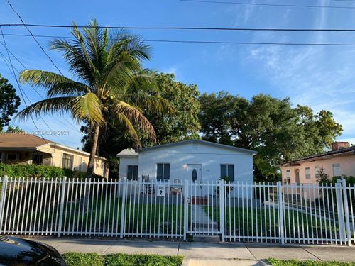 68 Nw 45th St, Miami, FL, 33127-2616 | Card Image